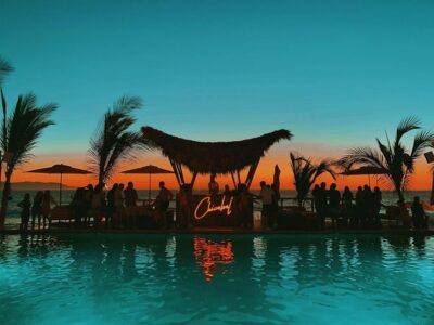 clubs de playa en cancún Chicabal Sunset Club