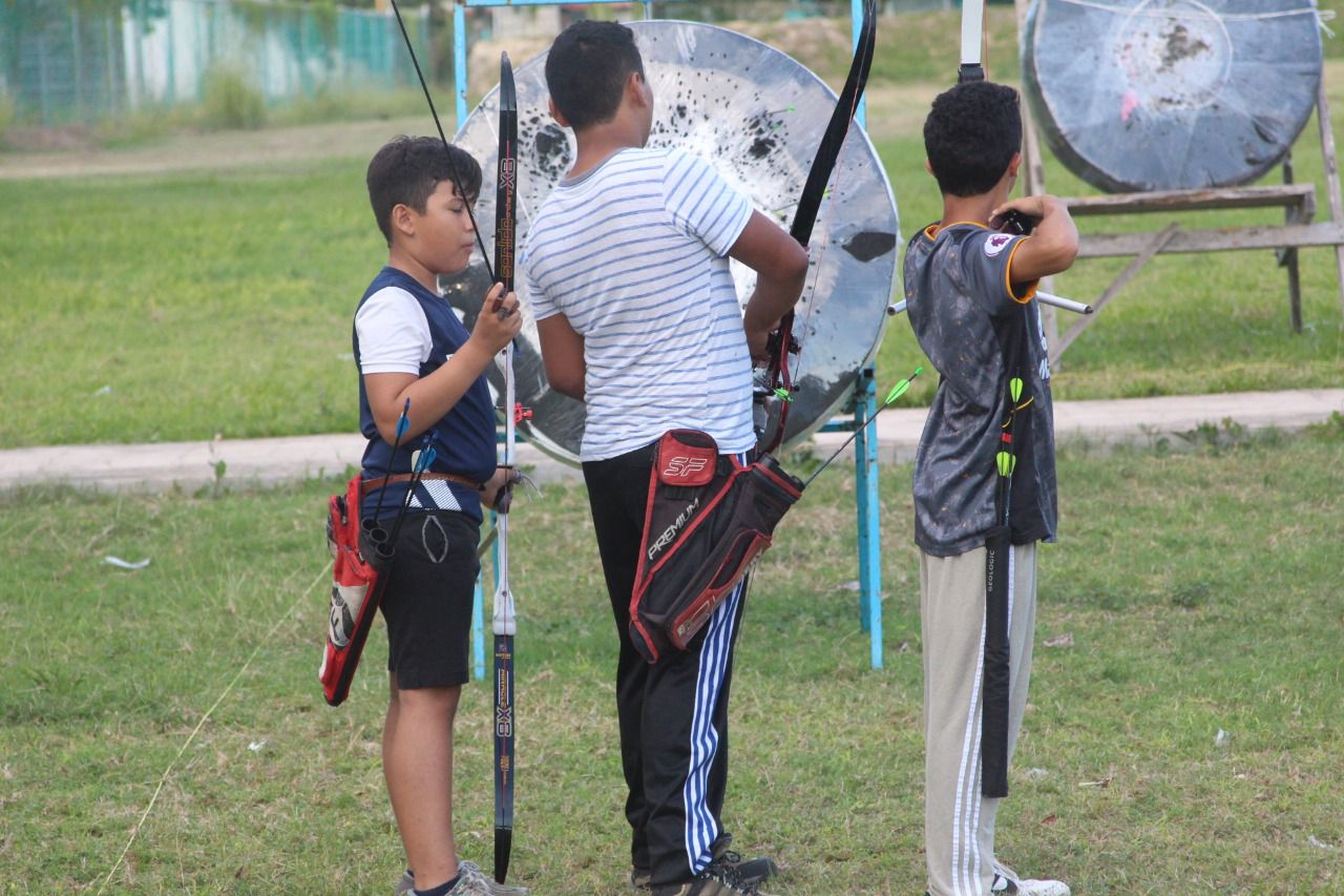 Crece Quintana Roo con más atletas en tiro con arco: COJUDEQ