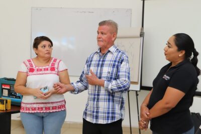 Realizan el taller Tallado en Madera en el municipio de Isla Mujeres 