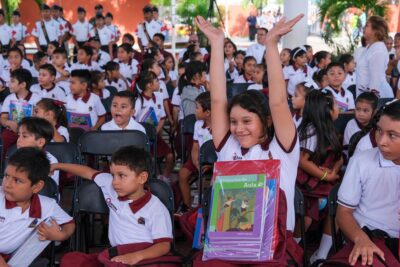 Inicio escolar 1023-2024 en Quintana Roo