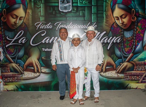 Fiesta Tradicional en la Cancha Maya de Tulum