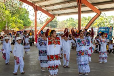 Literatura en lengua maya y español en el nivel preescolar indígena