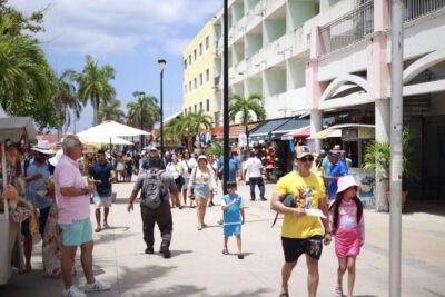 Éxito turístico en Quintana Roo en Semana Santa