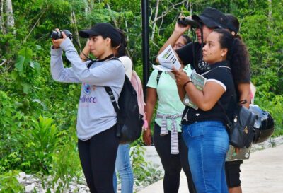 Observación de aves en Punta Sur en el marco del “Día Mundial de las Aves Migratorias” 