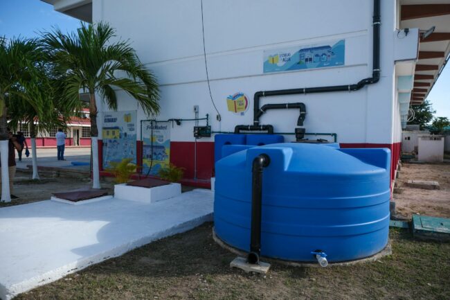 Ponen en marcha el proyecto “Escuelas con Agua” Mara Lezama y Rodrigo Feria, una iniciativa de Fundación Coca Cola México
