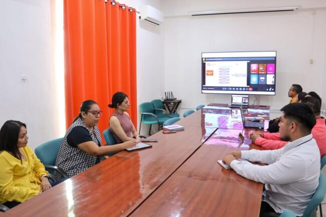 INMAYA participa en el programa "Mujer es aprender", para llegar a comunidades indígenas en equipo con SEMUJERES y el IEEJA en Quintana Roo. 
