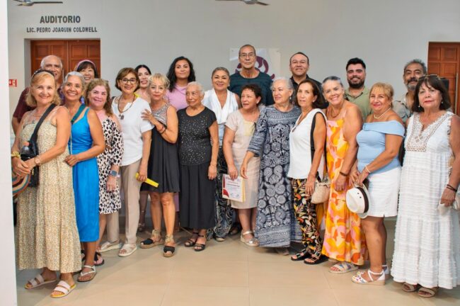 Descubre la exposición “El artista que vive en mí” en el Museo de la Isla, organizada por la FPMC en Cozumel.