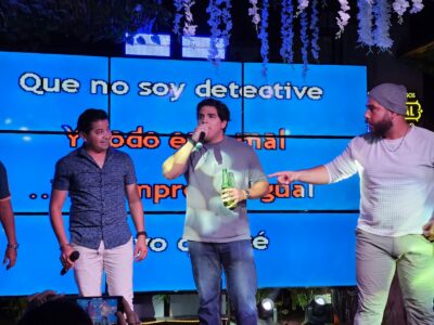 Salida universitaria con los compañeros
