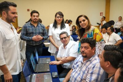 Quintana Roo va avanzando, gobernadora, plataforma