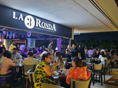 Visita este lugar con tus compañeros, en Cancún