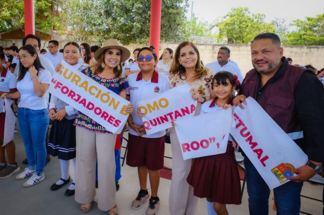 La escuela primaria “Forjadores de Quintana Roo” en Chetumal recibió un nuevo domo escolar entregado por Mara Lezama