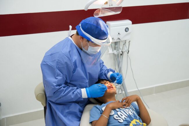 Servicios para la salud que ofrece la Unidad del Bienestar de Bacalar, a través de la SEBIEN, con atención médica gratuita y de calidad.