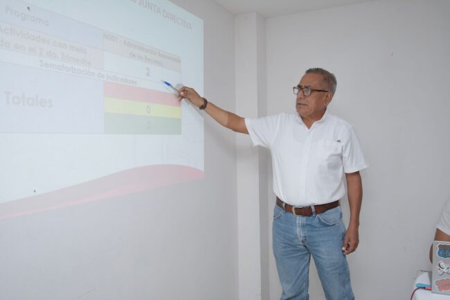 Autoridades presentan informe