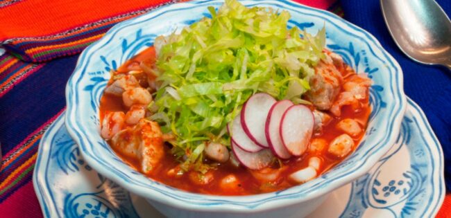 15 de septiembre: Comidas mexicanas que no pueden faltar en tu mesa. Celebra con pozole, chiles en nogada, tacos y más sabor patrio.