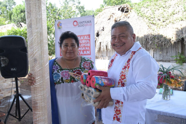 El Taller de urdido de hamacas del INMAYA impulsa a mujeres mayas en Quintana Roo, preserva la tradición y fortalece su economía.