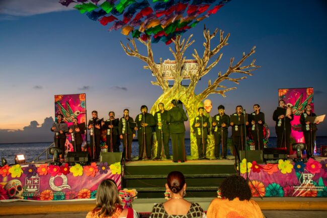 El festival del Día de Muertos “Tradición Luz y Reencuentro” de la FPMC, vivió un encuentro lleno de cultura, identidad y arte en Cozumel.