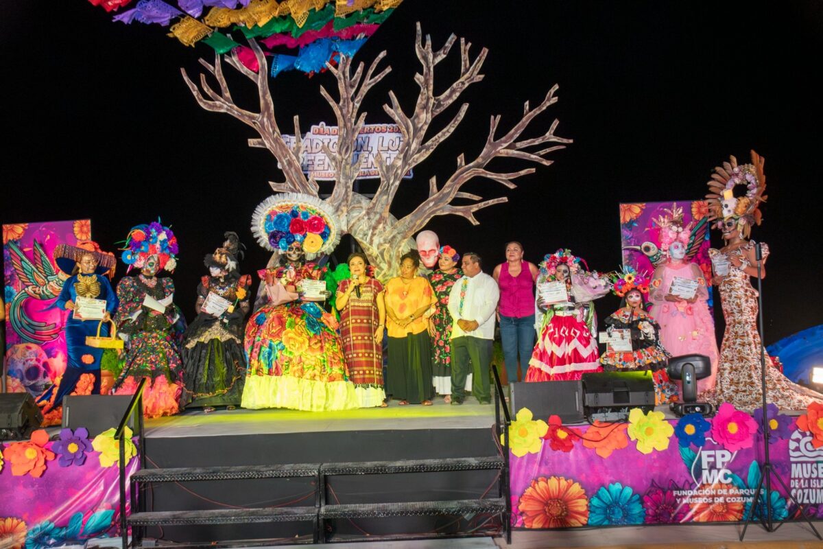 Festival del Día de Muertos: Tradición, Luz y Reencuentro Festival del Día de Muertos: Tradición, Luz y Reencuentro