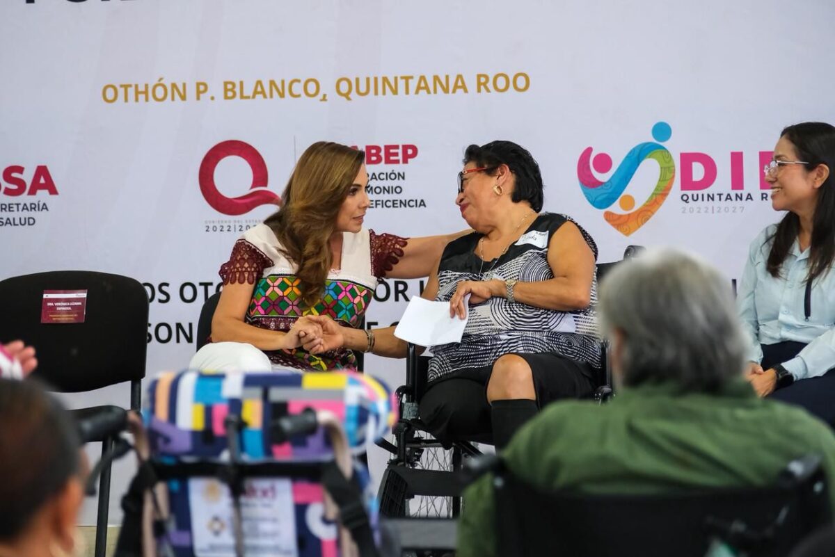 Mara Lezama entrega apoyos funcionales en Quintana Roo Mara Lezama entrega apoyos funcionales en Quintana Roo