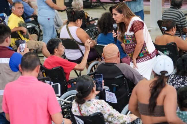 Mara Lezama entrega apoyos funcionales en Quintana Roo para promover inclusión y bienestar.