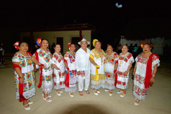 El INMAYA fortalece la tradición del U Biix Finados en Betania y celebra la riqueza espiritual de los pueblos mayas en Quintana Roo.