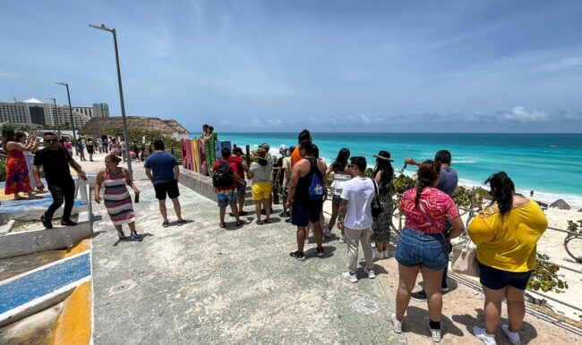 El Caribe Mexicano fortalece su liderazgo turístico en el Puente de Día de Muertos, informó SEDETUR a nivel local y SECTUR a nivel nacional