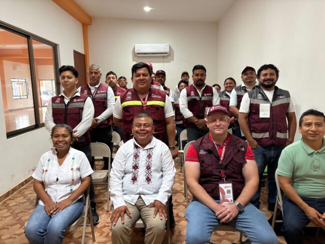 Taller “Introducción a la Lengua Maya” impartido por INMAYA a personal de IMOVEQROO.