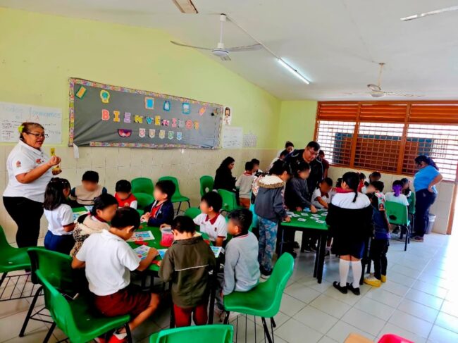 La FPMC conmemora el Día Mundial de la Educación Ambiental con la feria ambiental "La Tierra nos llama” en Cozumel.