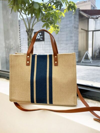 Los bolsos los mejores aliados en este año y con su color destacan ligereza