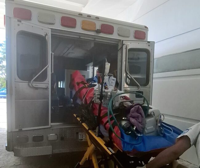 Traslado aéreo de Cancún a CDMX de menor con quemaduras atendido por SESA e IMSS-Bienestar. con apoyo de CENIAQ