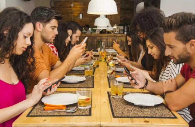 Pero nadie habla de lo que realmente consume esta generación todos los días.