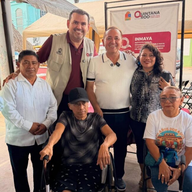 INMAYA Entrega bastones durante la Caravana de Bienestar en Holbox y Kantunilkín impulsando movilidad e inclusión social en Quintana Roo.