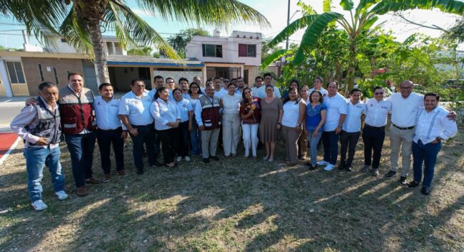 Mara Lezama informa que la rehabilitación del parque Los Almendros en Chetumal, coordinado por INMAYA, mejora la convivencia familiar