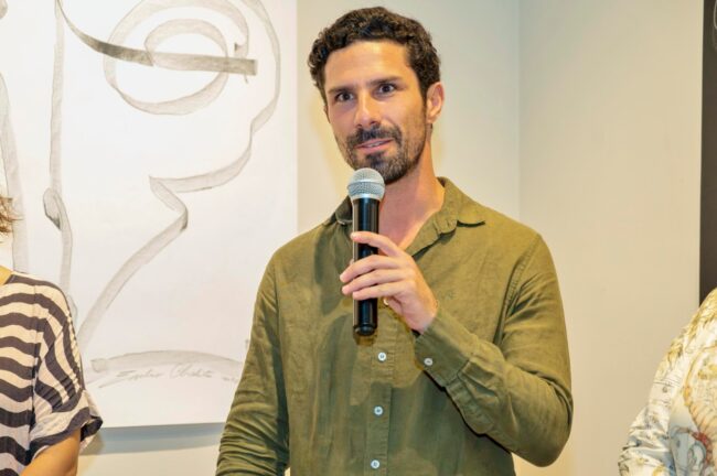 Exposición "El Origen del Trazo" de Emilio Chalita inaugurada por la FPMC en el Museo de la Isla de Cozumel.