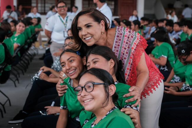 Domo en Conalep Cancún III ya es una realidad. Mara Lezama y la SEOP entregan obra esperada por 18 años para 987 estudiantes.
