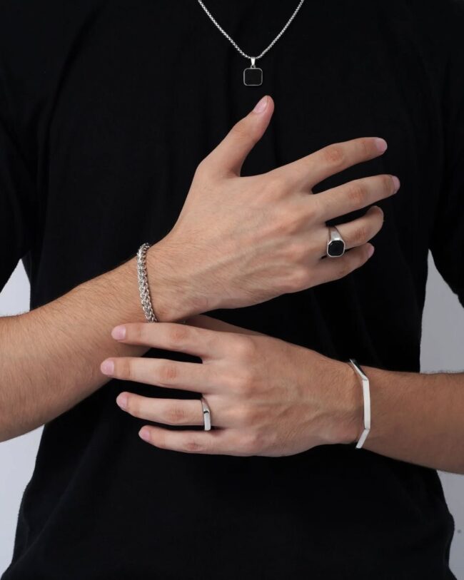 Joyería y accesorios, accesorios de moda, joyería juvenil y moda juvenil para crear estilos únicos para jóvenes.