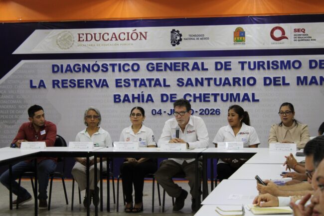 IBANQROO realiza diagnóstico general de turismo en la Reserva Estatal Santuario del Manatí Bahía de Chetumal.
