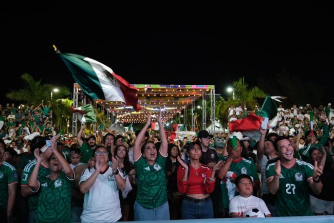Fut Fest reúne a miles en Cancún e Isla Mujeres. Mara Lezama vive la pasión del Mundial junto a familias y aficionados de México.