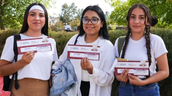 Mara Lezama 131 becas universitarias para mujeres, Mujer es Aprender, SEMUJERES, becas universitarias Quintana Roo, becas para mujeres 2026