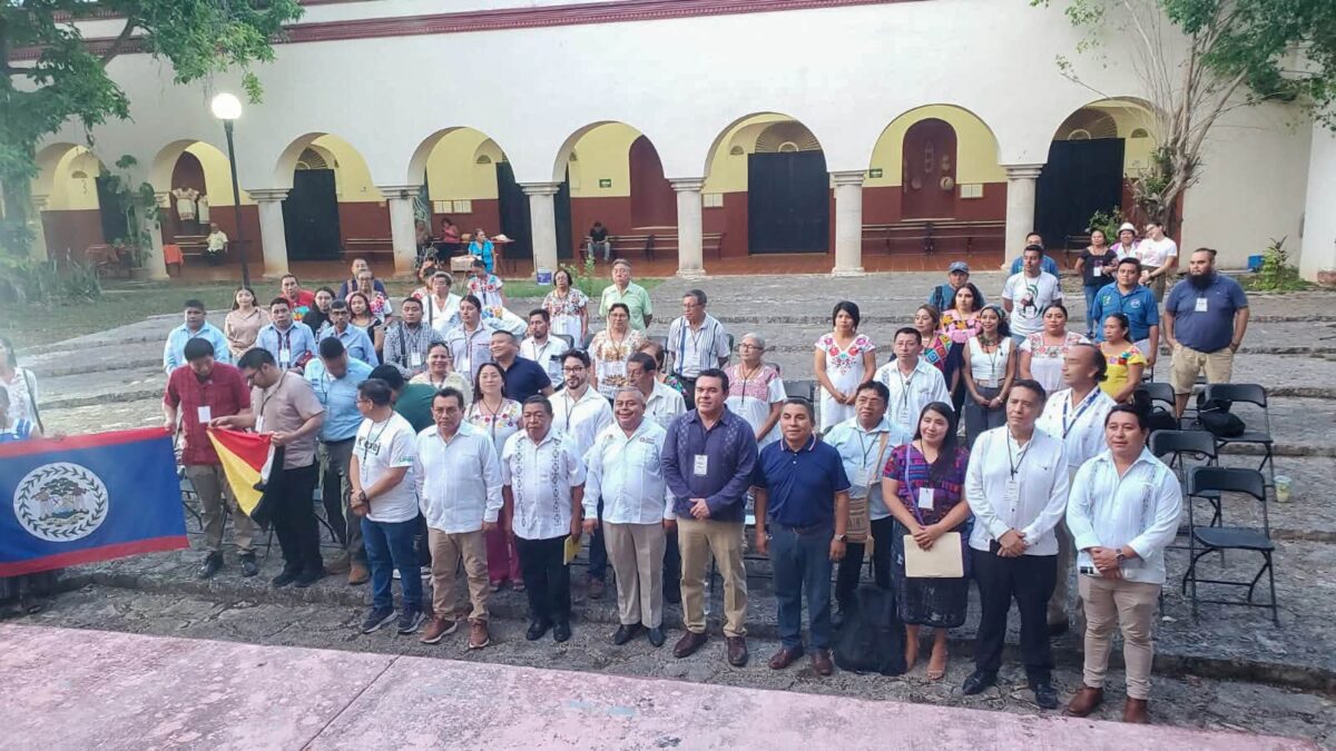Enrique Chuc director del INMAYA, fortalece la lengua maya