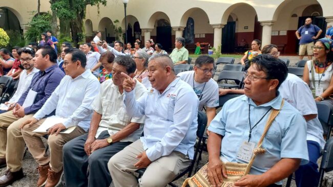Enrique Chuc, director del INMAYA, fortalece la lengua y cultura maya en el décimo Quinto Encuentro Lingüístico y Cultural Maya